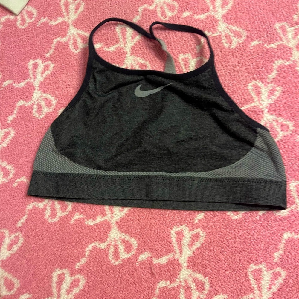 Nike Women's Black and Gray Sports Bra